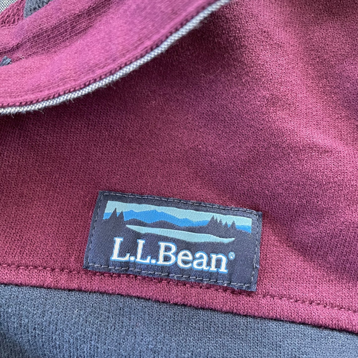 L.L. Bean Colour Block Half-Snap Pullover - Small