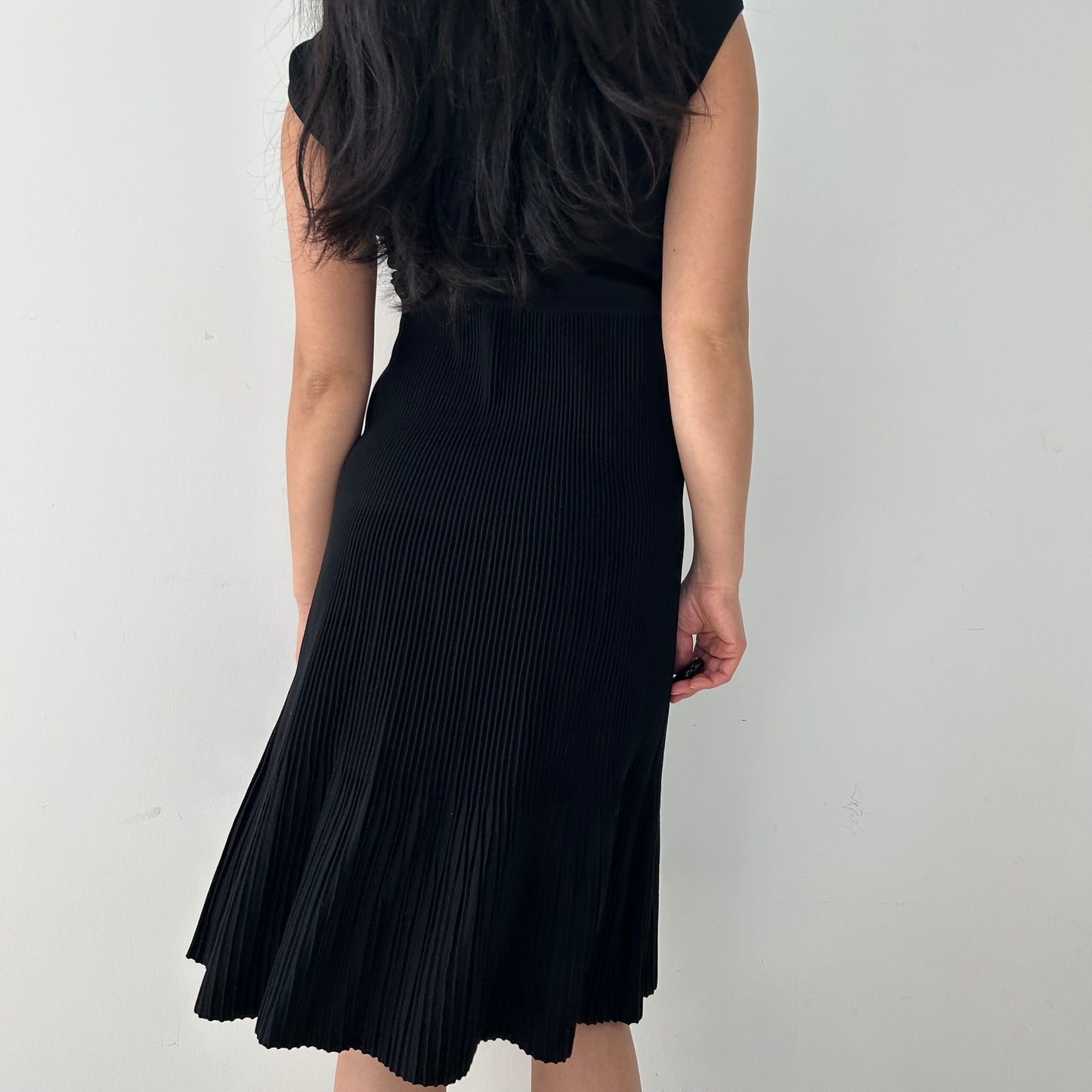 Max Mara Studio Black Pleated Midi Dress - Medium