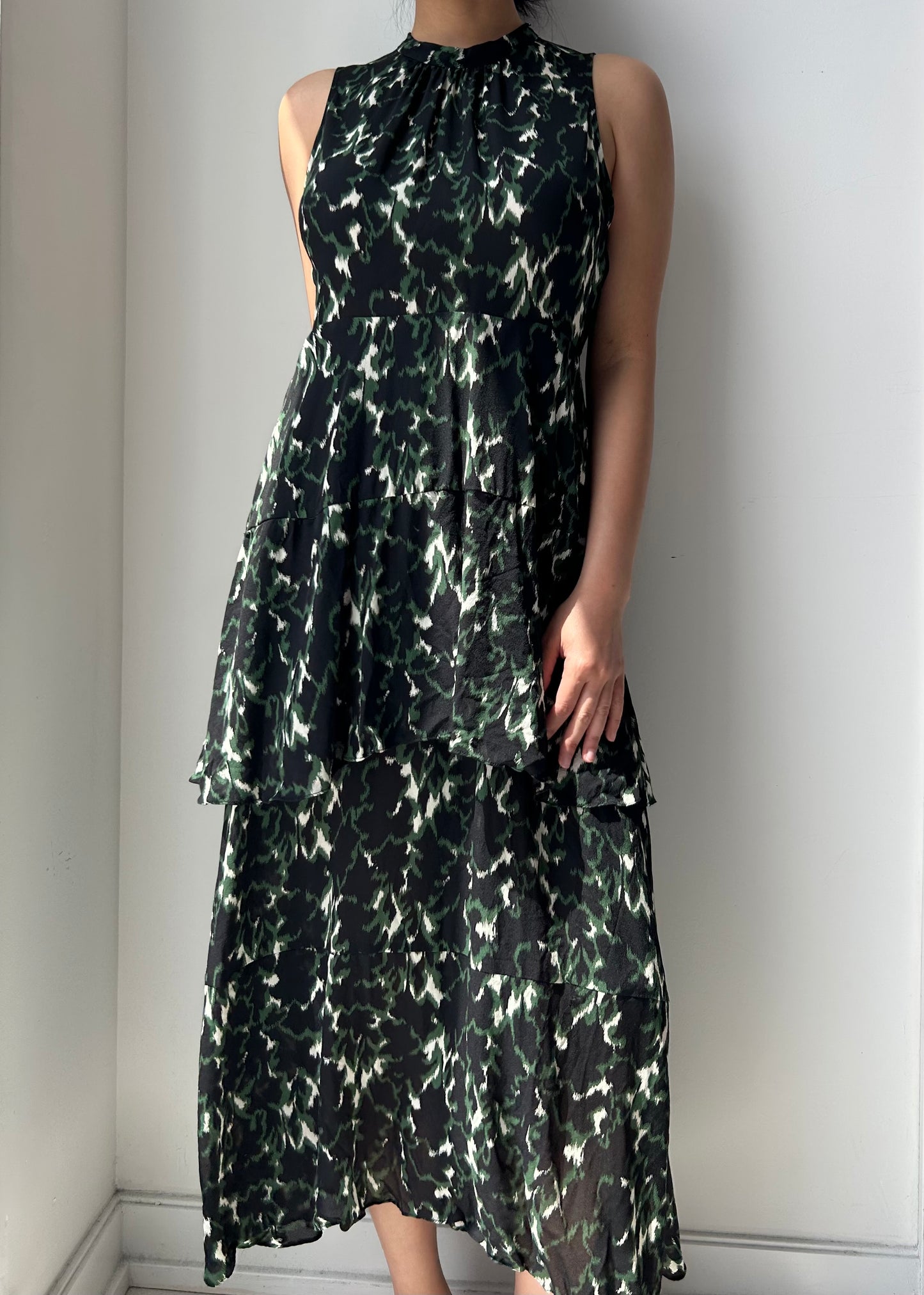 A.L.C. Green Abstract Print Sleeveless Silk Midi Dress - Medium
