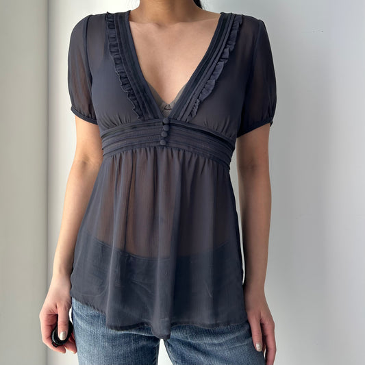 RW & CO. Grey Short Sleeve Sheer Babydoll Blouse - Small