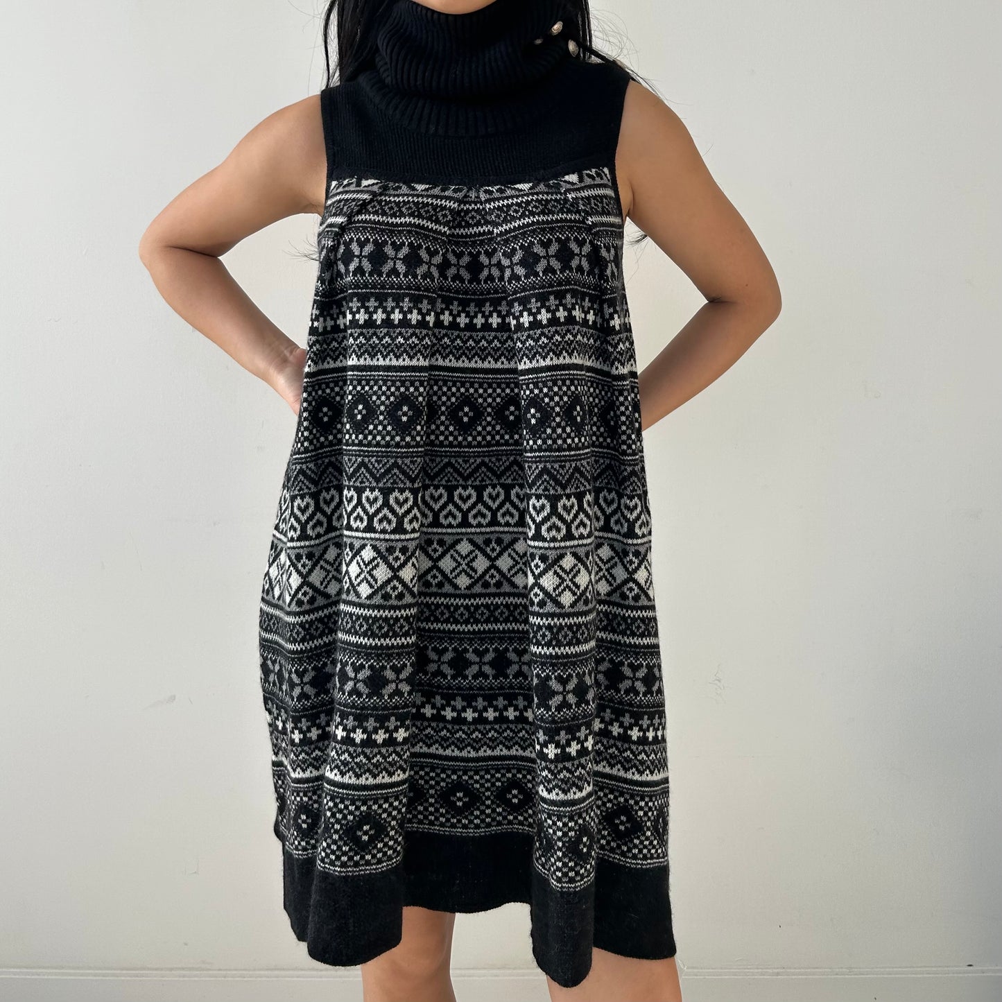 BNWT Jill Stuart Black Angora and Wool Blend Fair Isle Knit Sleeveless Dress - Medium