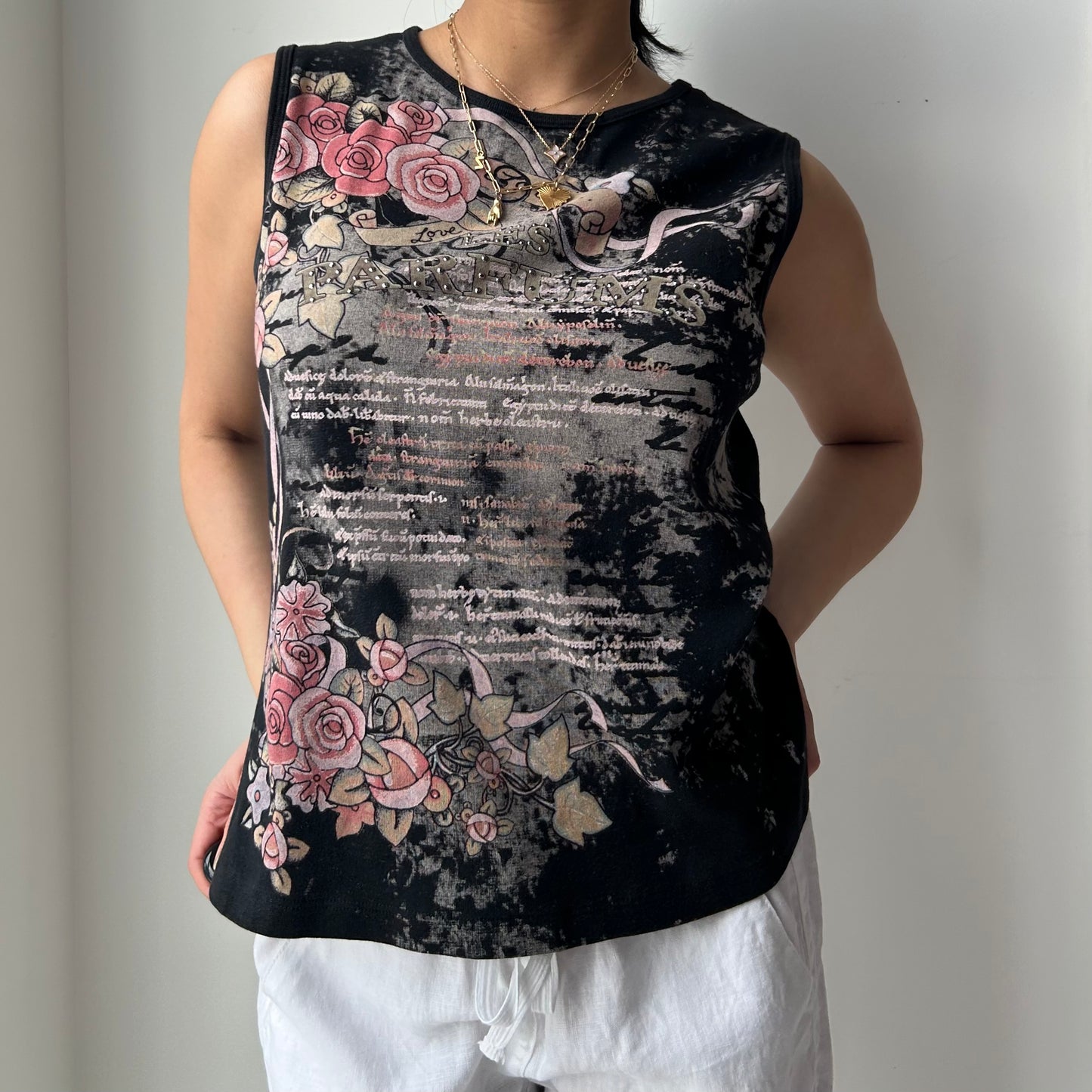 Vintage 1990s Made in USA Susan Lawrence Black Graphic Muscle Tee - Medium