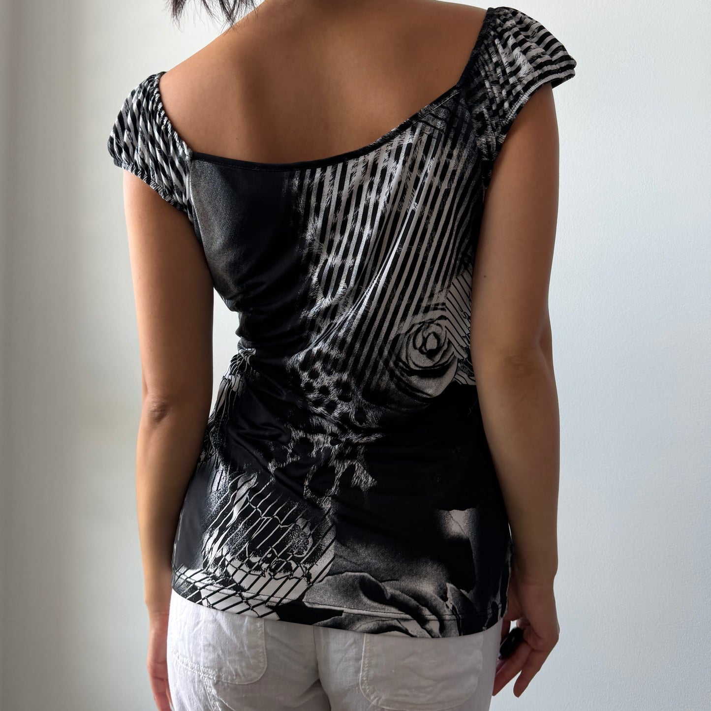 90s Made in Canada Melanie Lyne Black and White Abstract Print Blouse - Medium