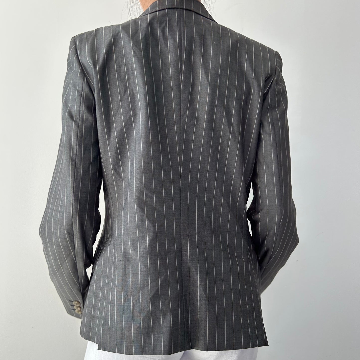 Max Mara Grey Wool and Silk Blend Pinstripe Double Breasted Blazer - Small