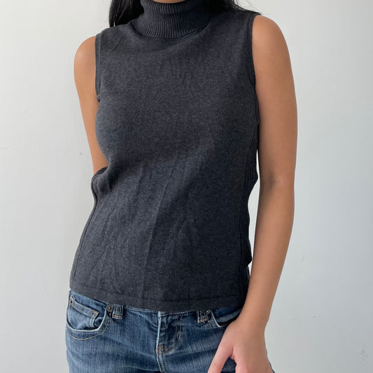 Polo Jeans Co. Ralph Lauren Grey Sleeveless Turtleneck - Large