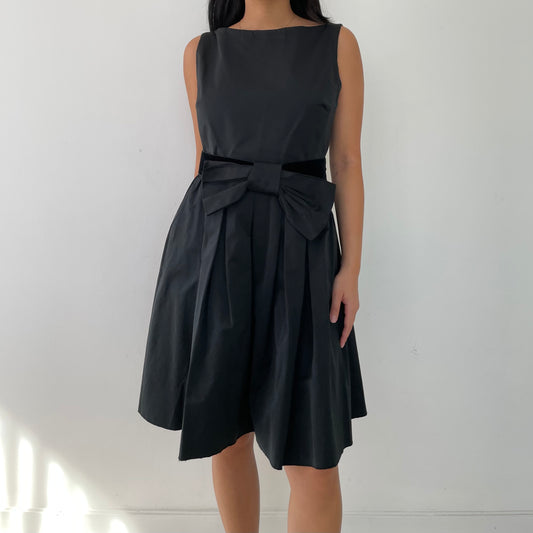 Max Mara Black Sleeveless Dress with Seams - US 6