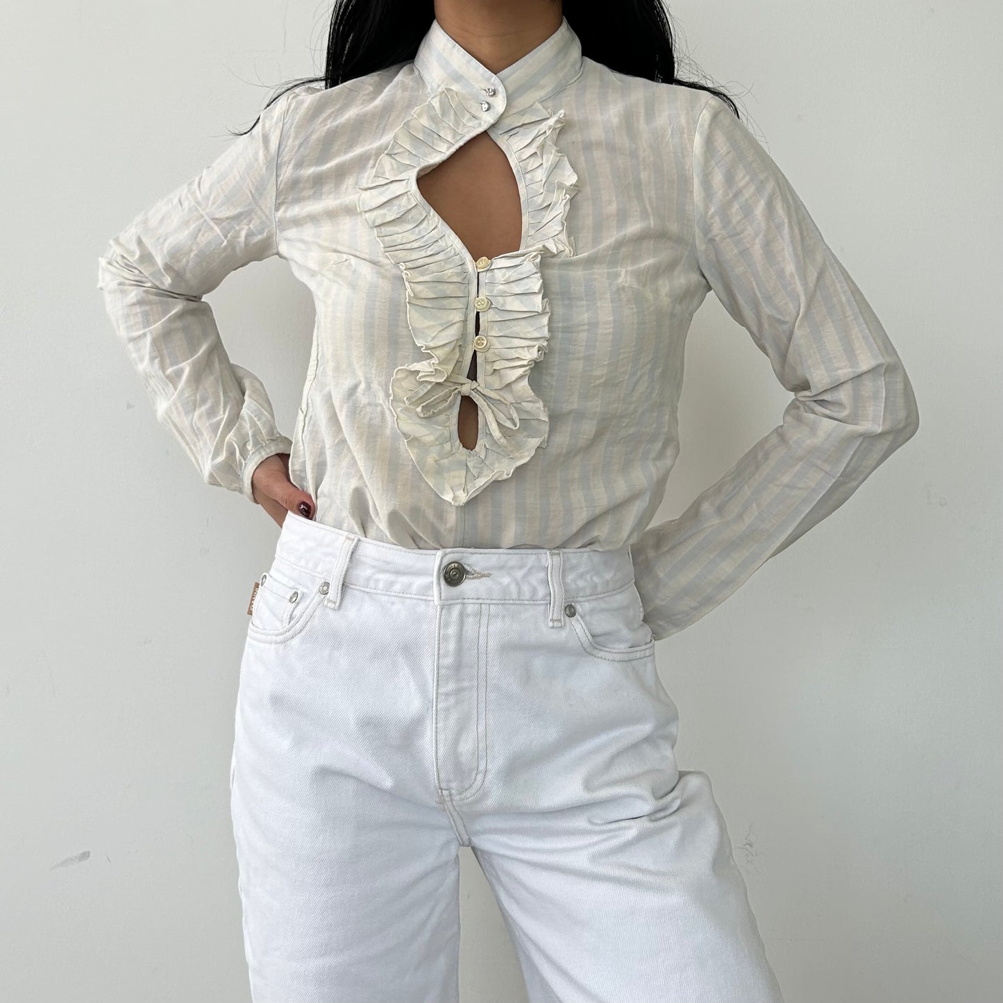 BNWT Sisley Cream Striped Ruffle Collar Blouse - Small/Medium