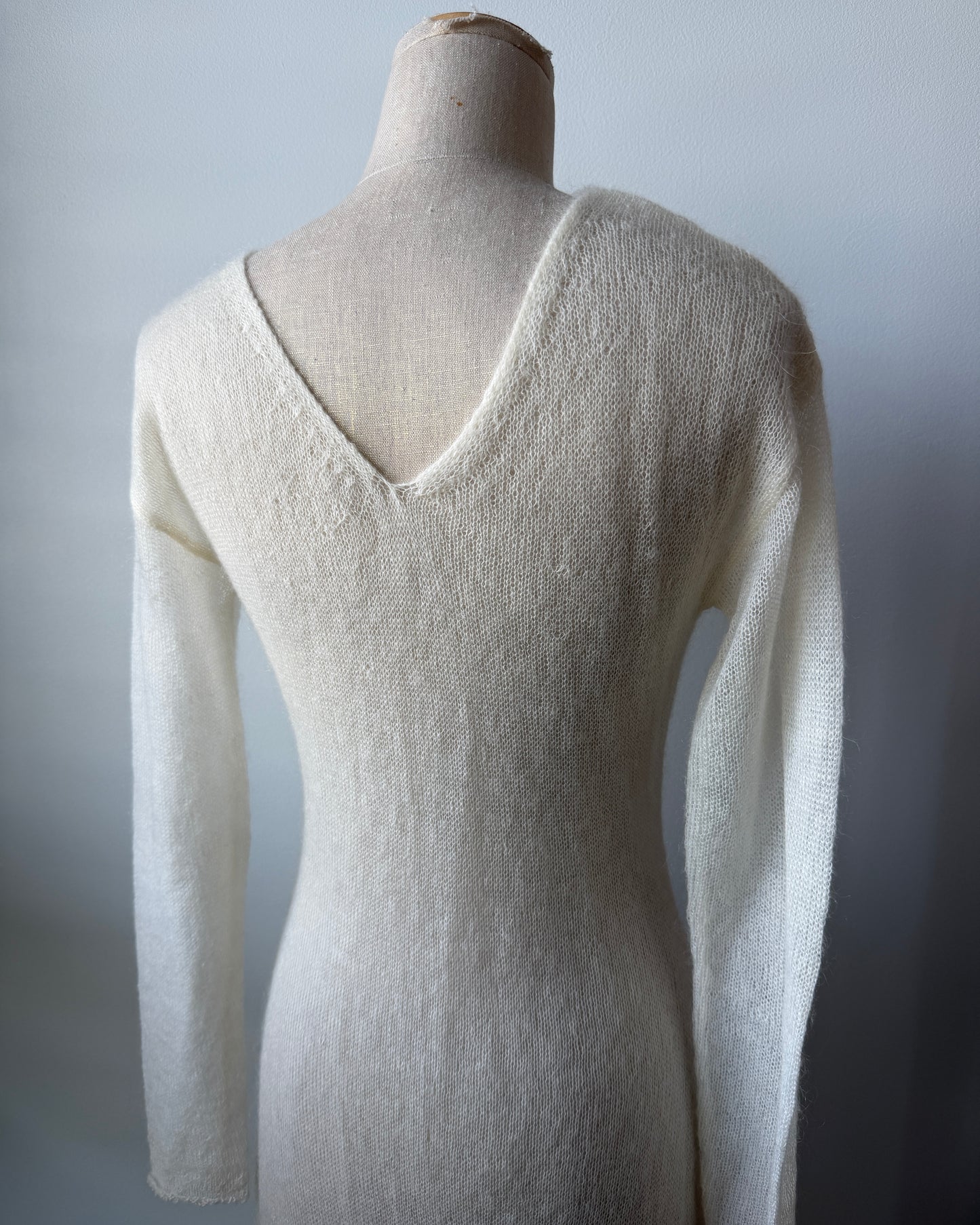 Nap Loungewear White Long Sleeve Wool and Mohair Blend Maxi Dress - Small