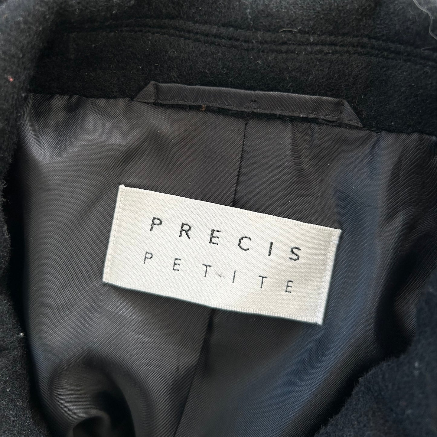 Black Peter Pan Collar Wool and Cashmere Jacket - Medium