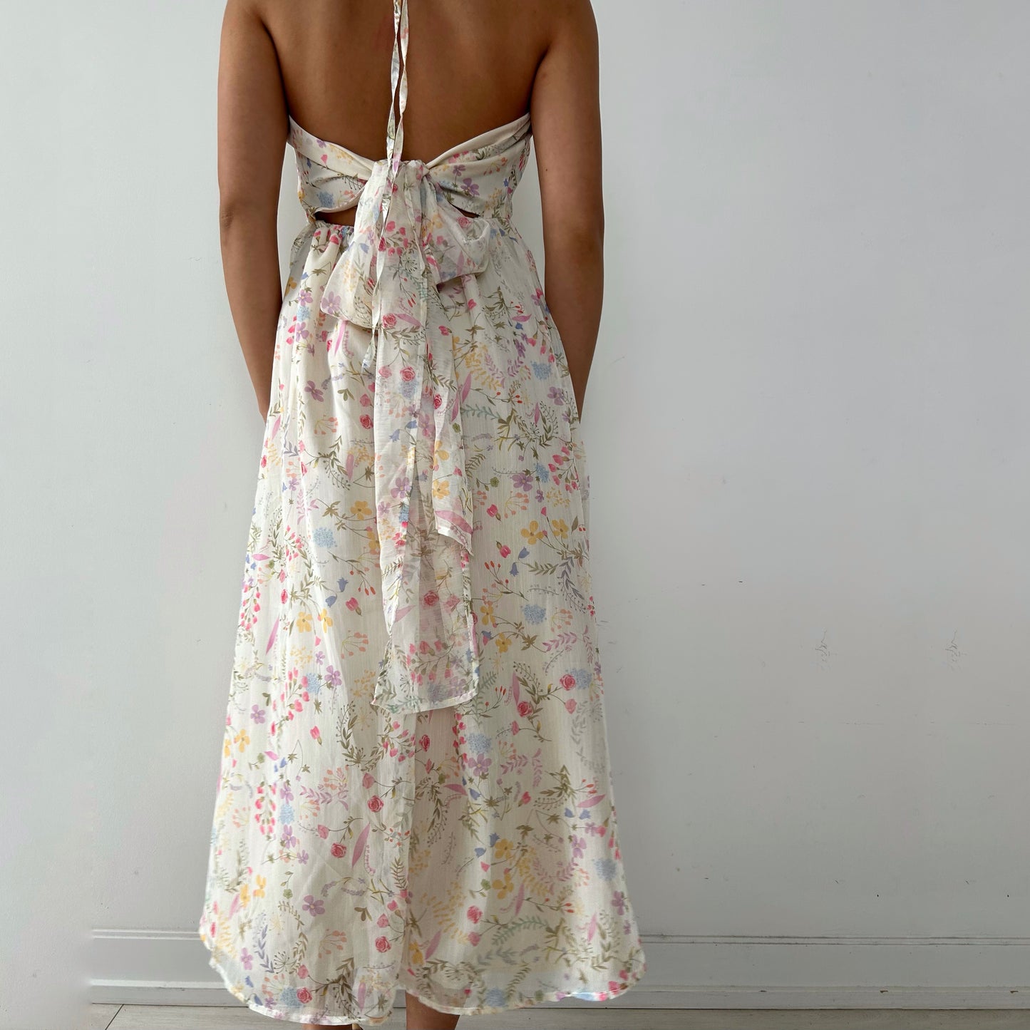 Cream Floral Maxi Halter Dress - Medium