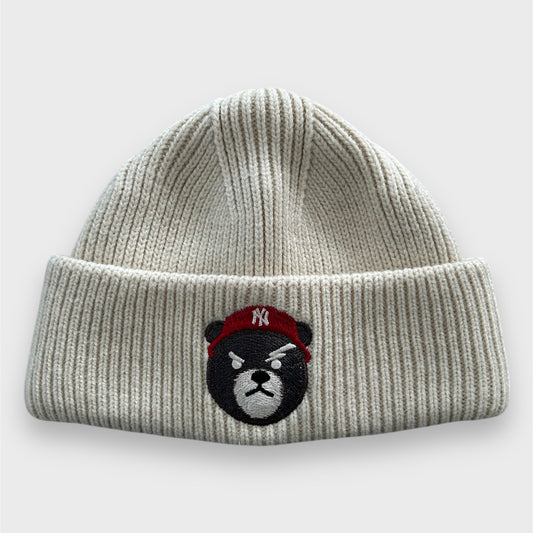 MLB Yankees Embroidered Bear Beanie