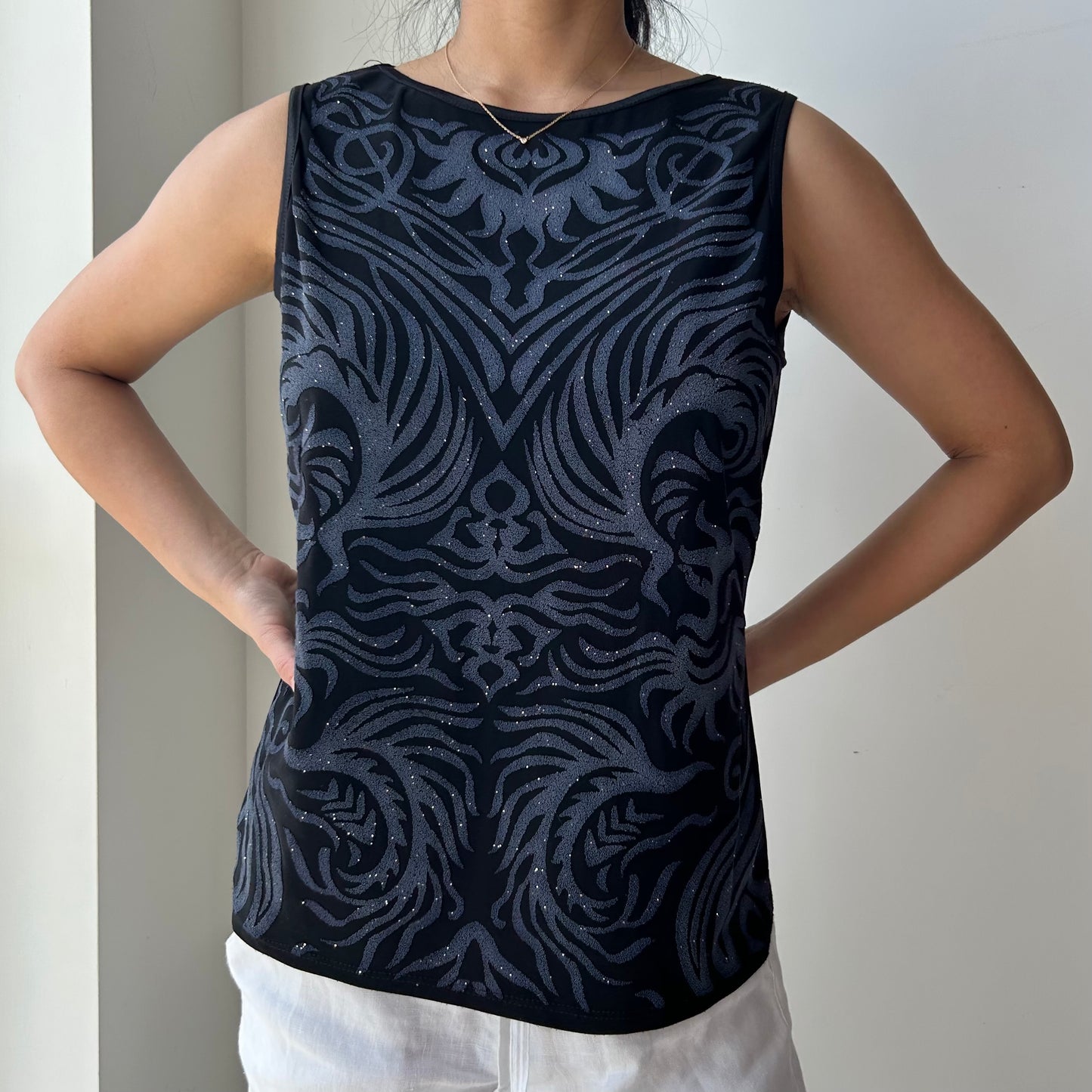90s Made in Canada Black Sleeveless Textured Swirl Top - Large