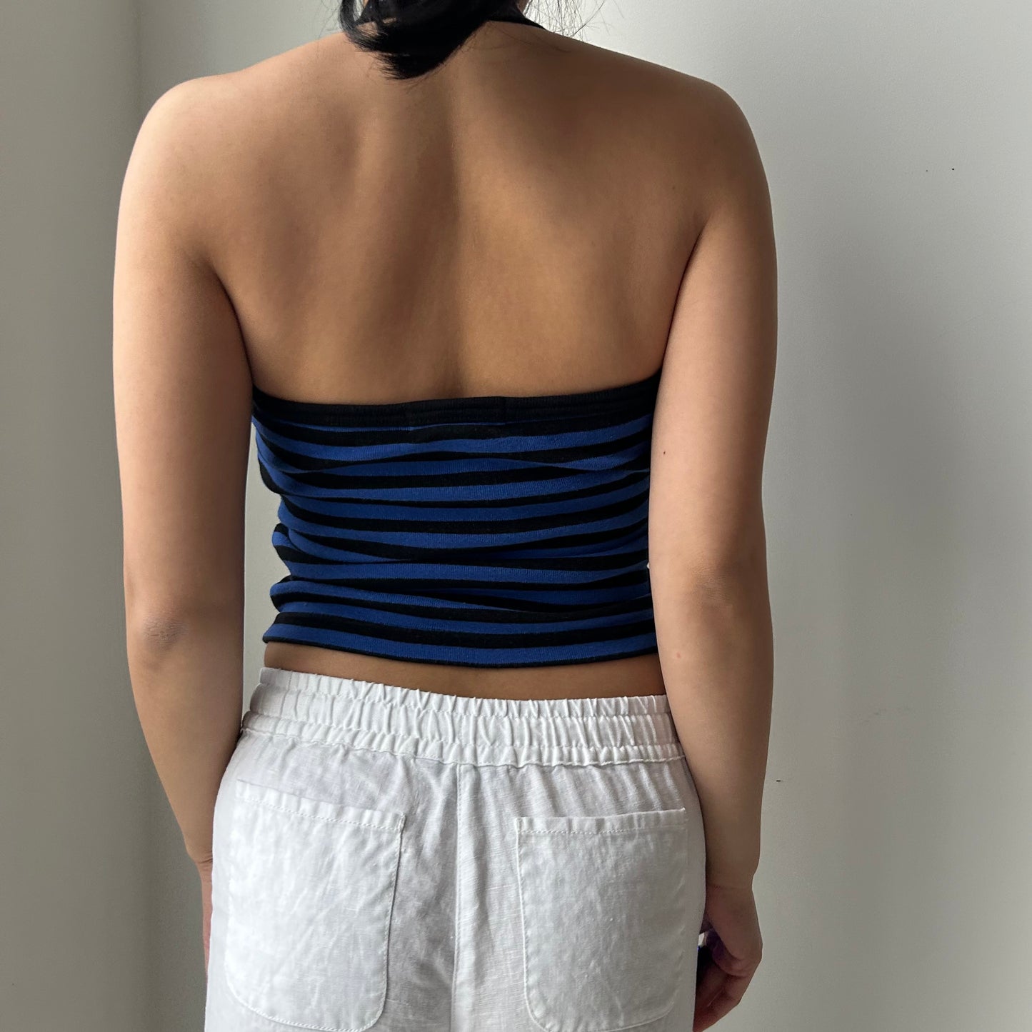 Early 2000s Club Monaco Blue and Black Striped Halter Top - X-Small