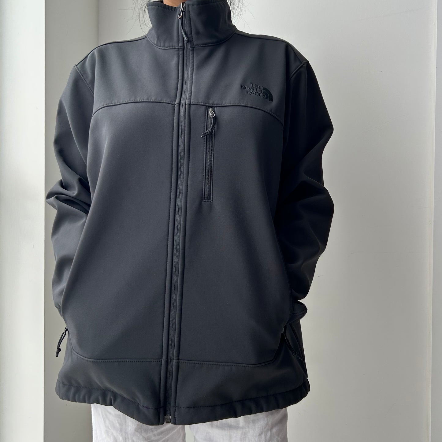 The North Face Black Fleece-Lined Softshell Jacket - Medium