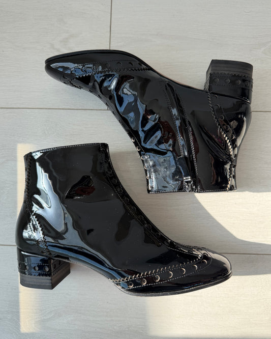 2017 Chloé Perry Black Patent Leather Ankle Boots - EU 39