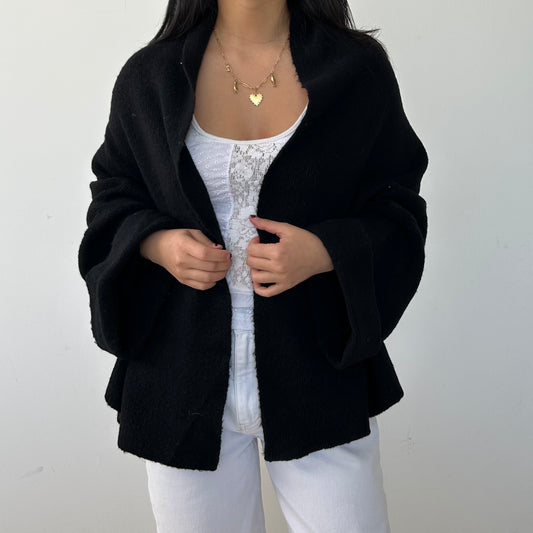 Kuxó Black Shawl