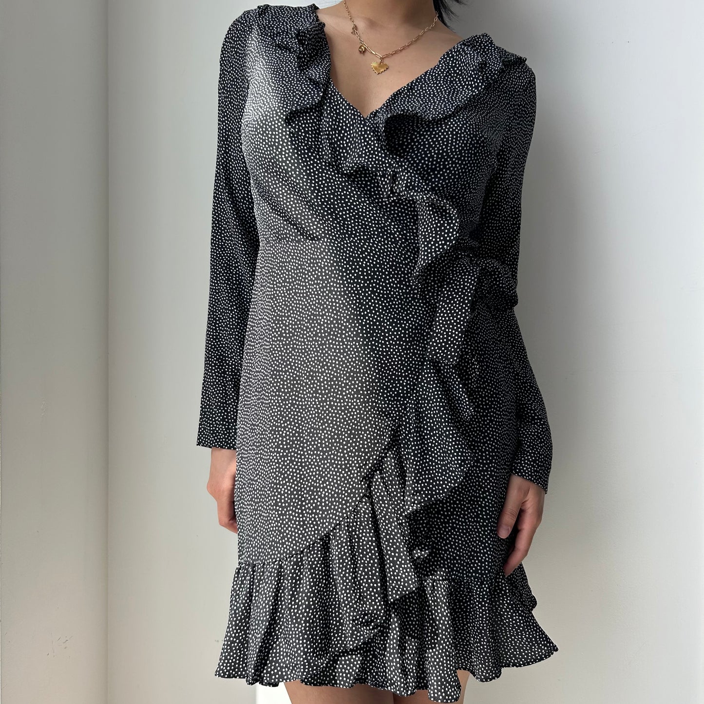 Club Monaco Black Polka Dot Silk Long Sleeve Wrap Mini Dress - X-Small