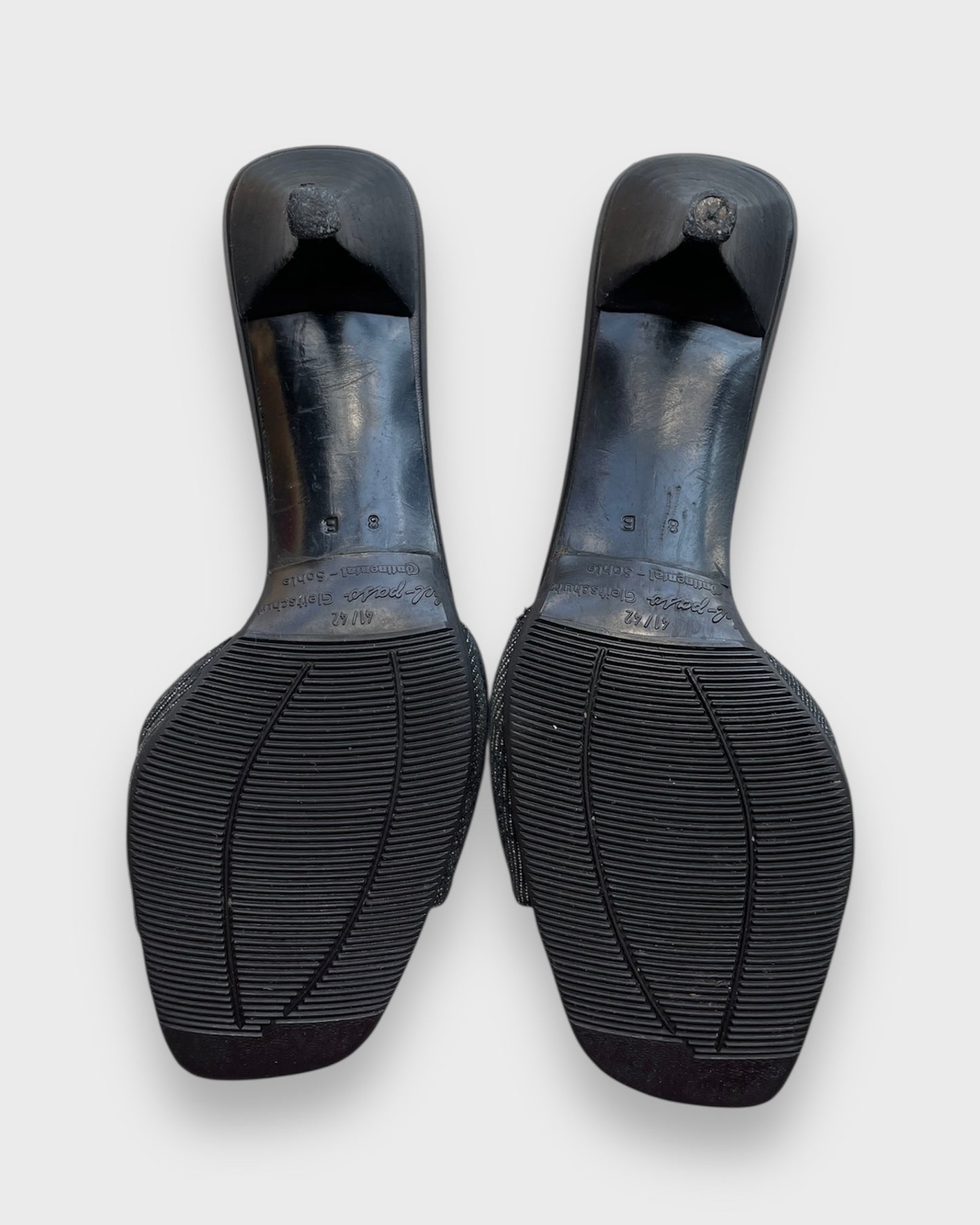 2000s Gucci by Tom Ford Black GG Canvas Kitten Heeled Mules - US 8B