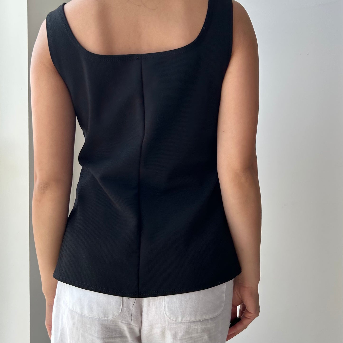 Onyx Nite Made in USA Glitter Embellished Sleeveless Top - Medium