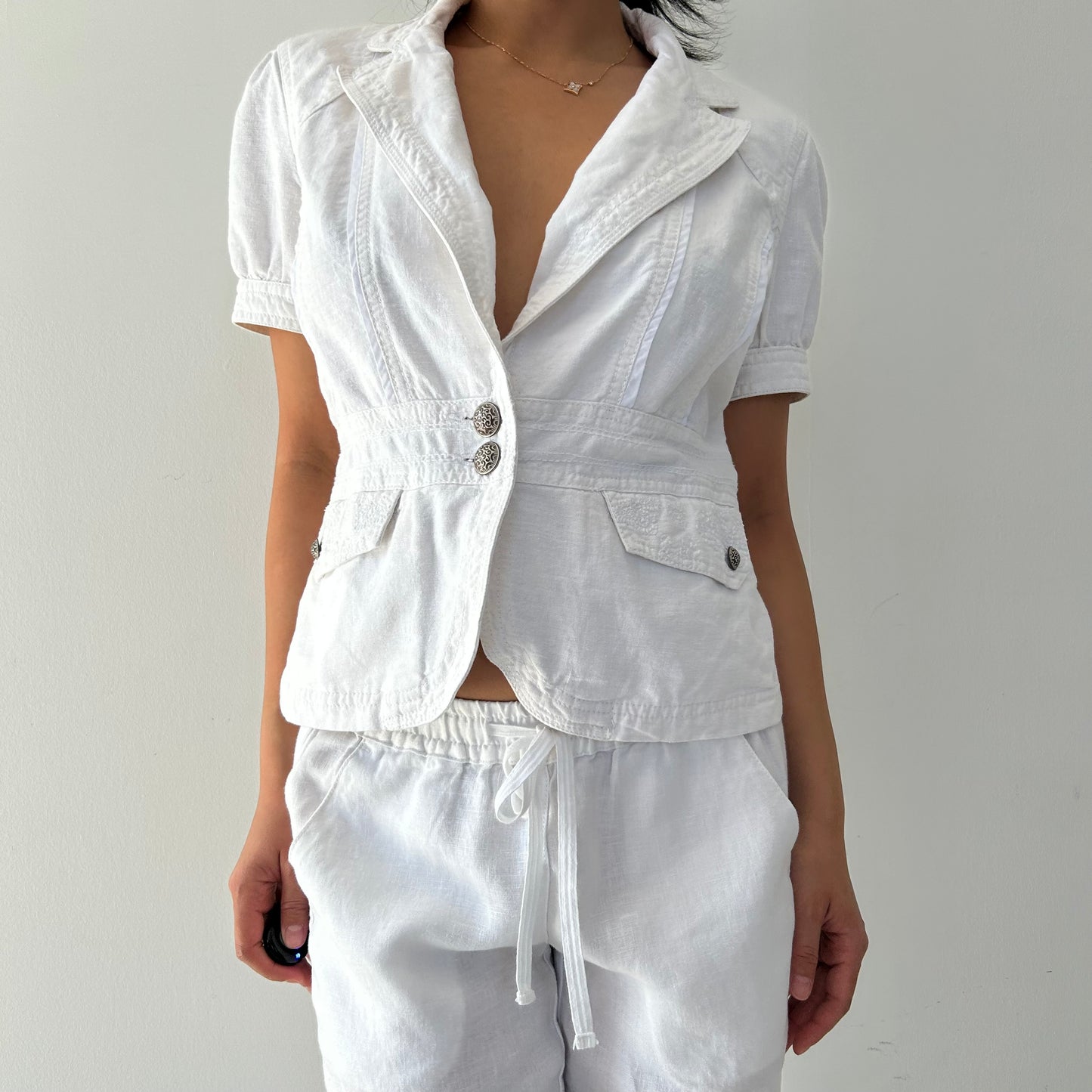 Point Zero by Nicole Benisti White Tailored Short-Sleeve Blazer - Medium