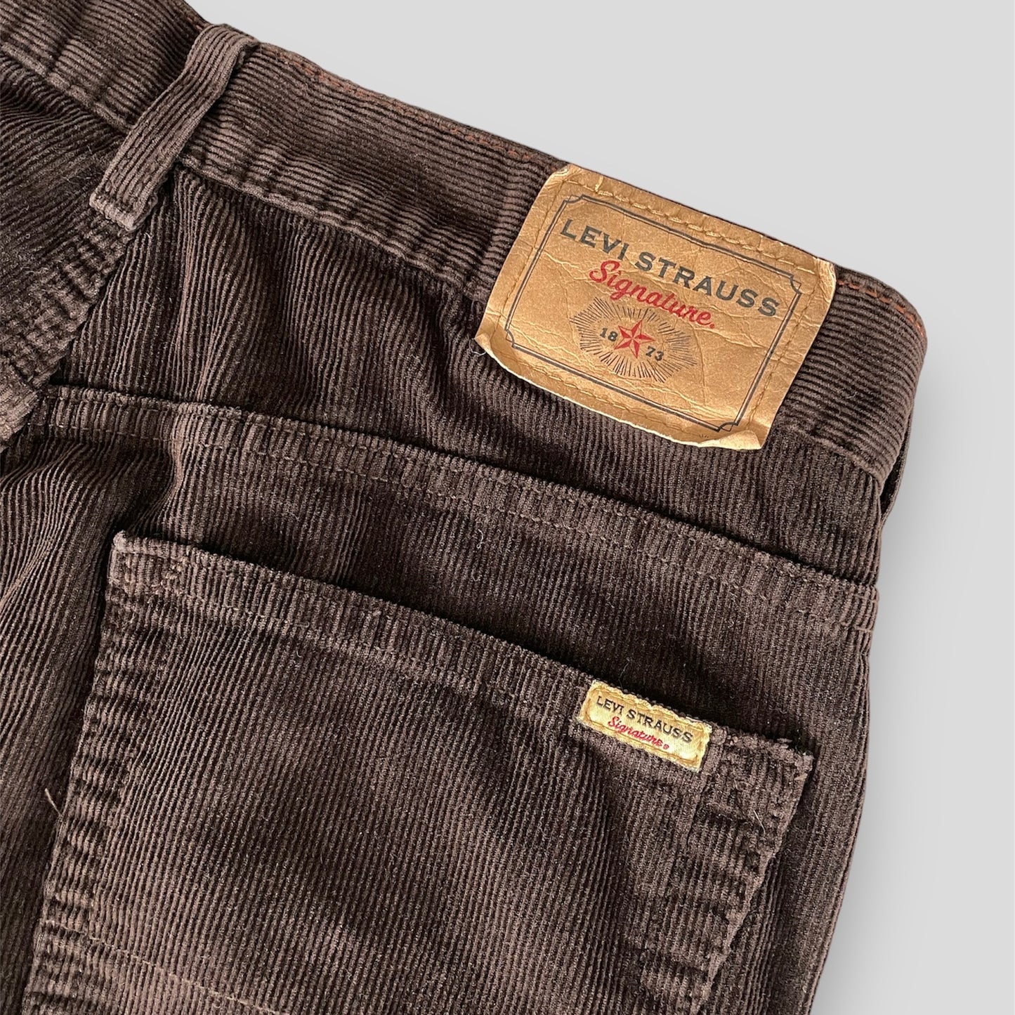 Levi Strauss Brown Corduroy Jeans - Large/W34