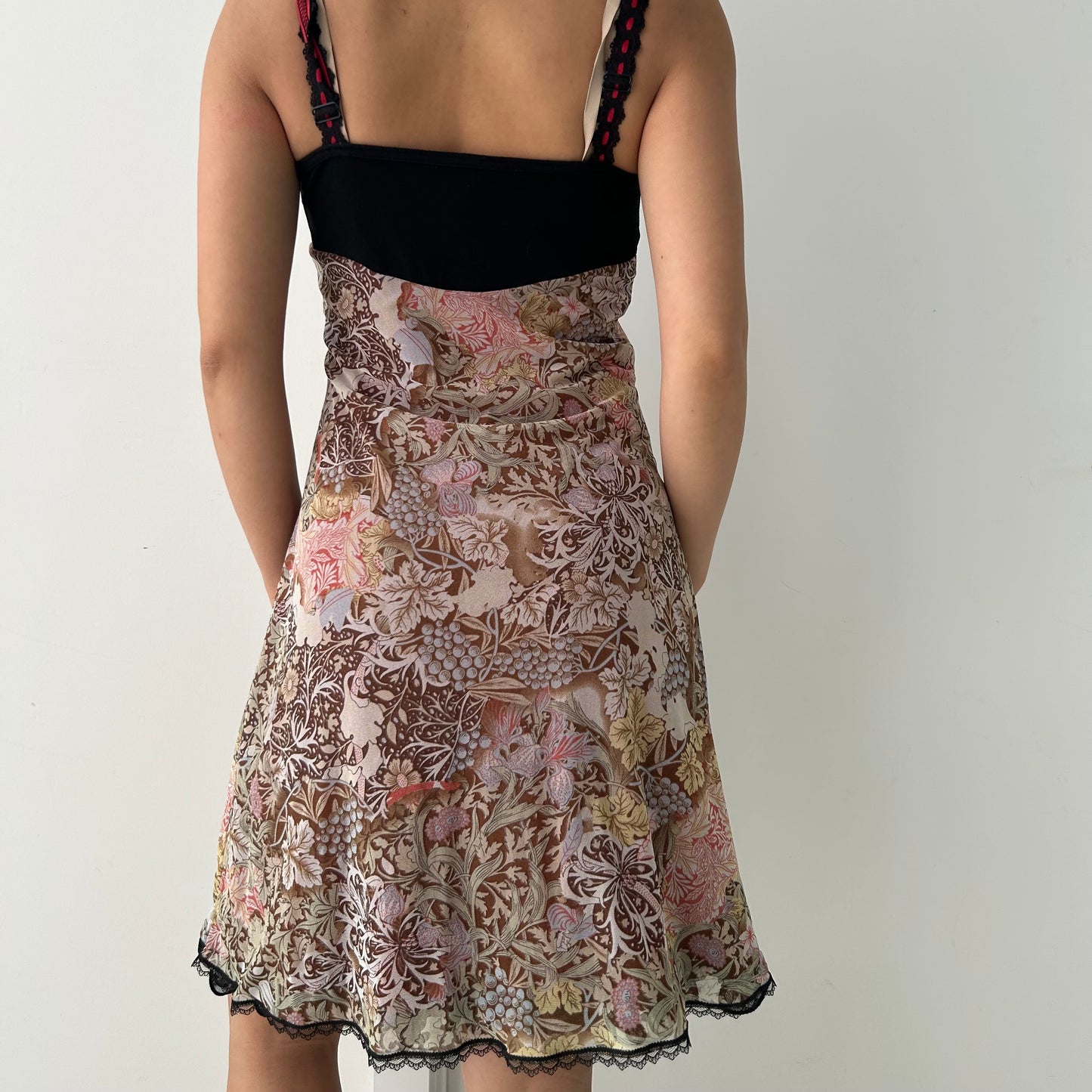 Kollontaï Black Mesh Bust Floral Slip Dress - Medium