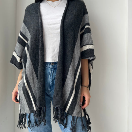 Velvet by Graham and Spencer Grey Cashmere Fringe Cardigan - X-Small/Small