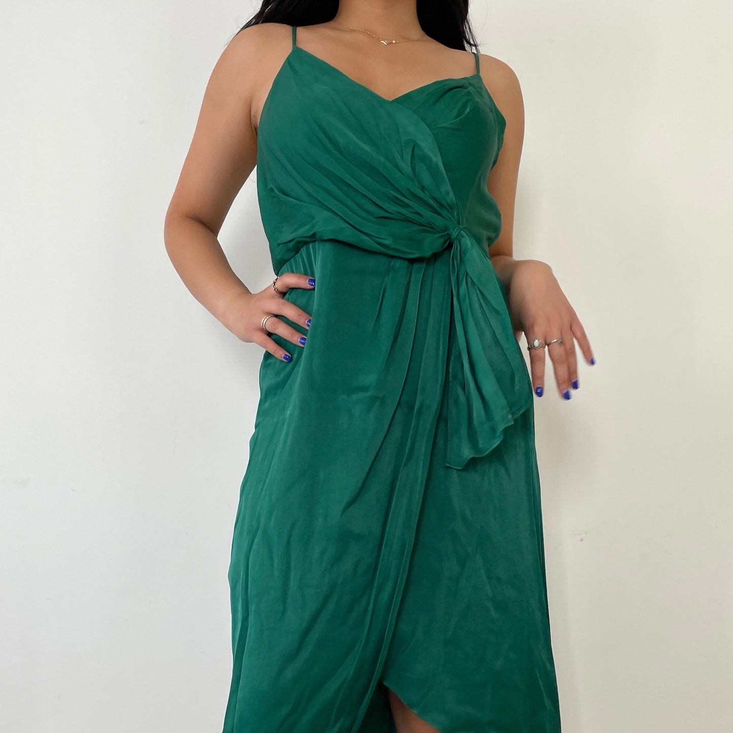 BNWT Anthropologie Green Satin Midi Dress - Zoehify