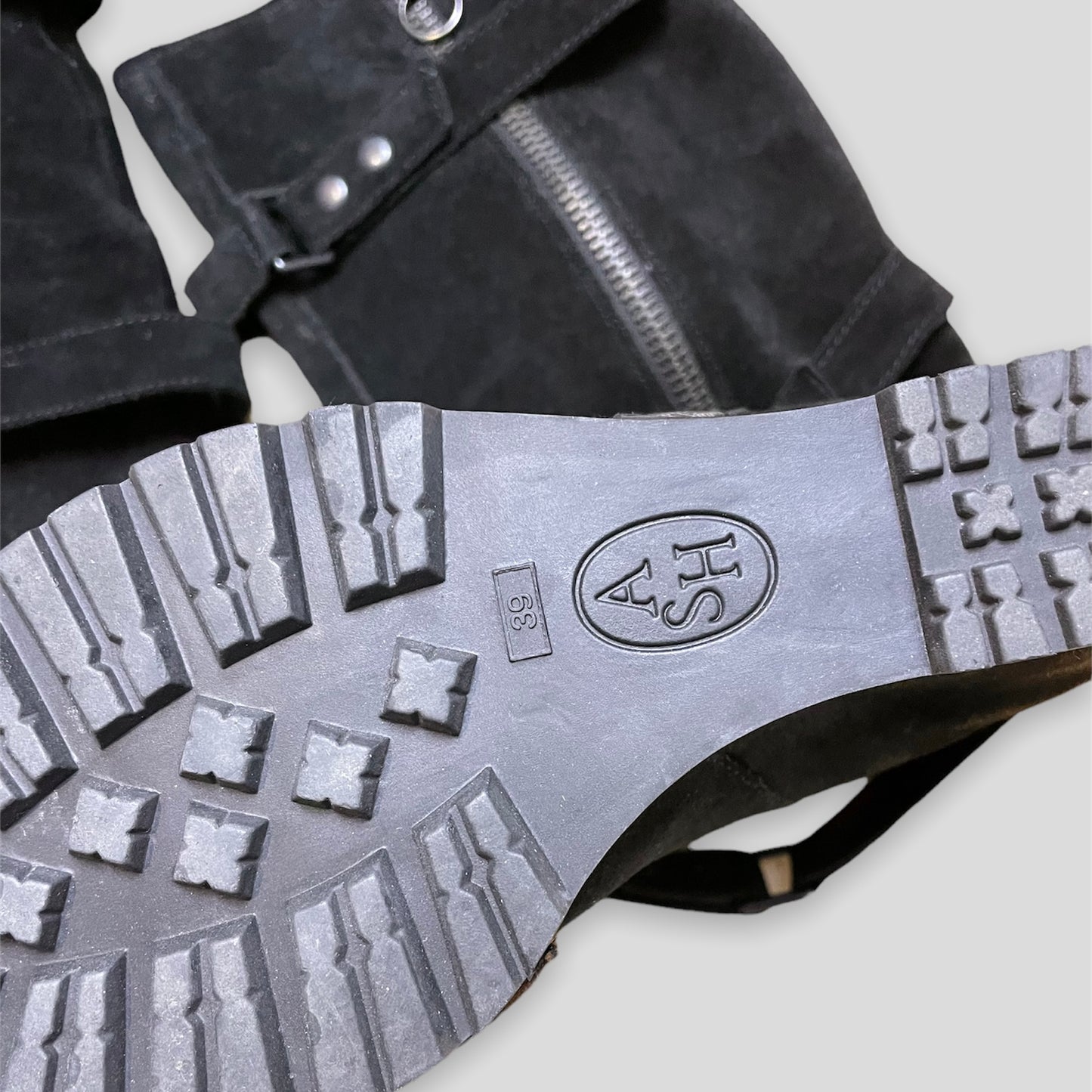 ASH Knee High Suede Boots - Zoehify