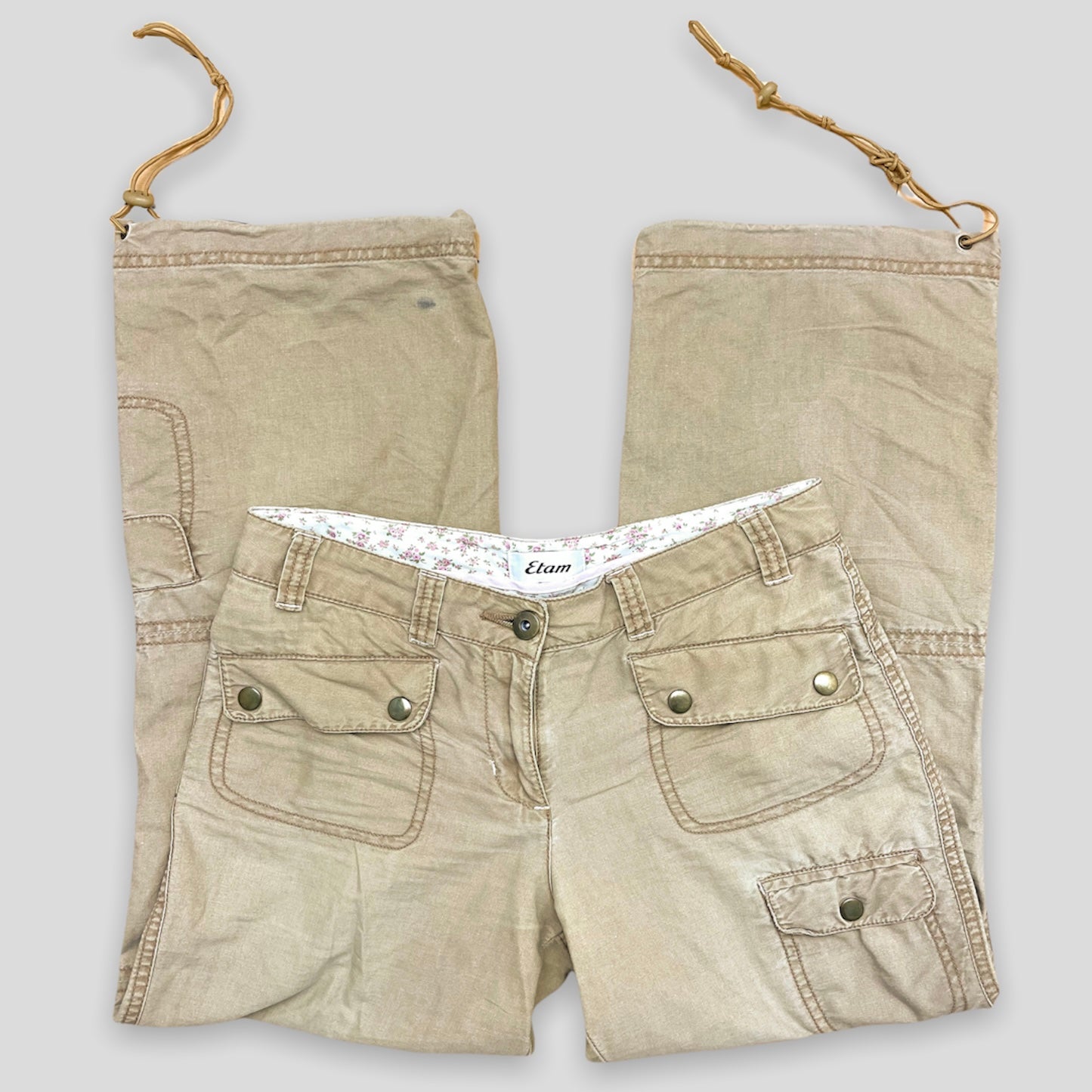 Beige Cargo Pants - Zoehify
