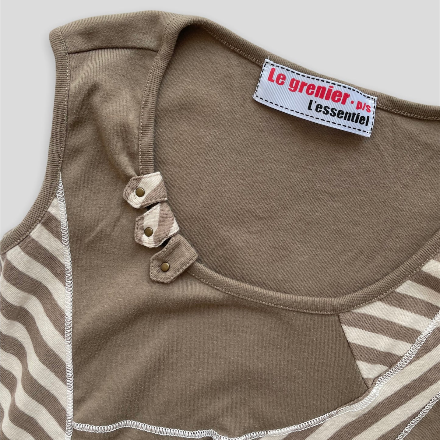 Beige Sleeveless Striped Top - Zoehify