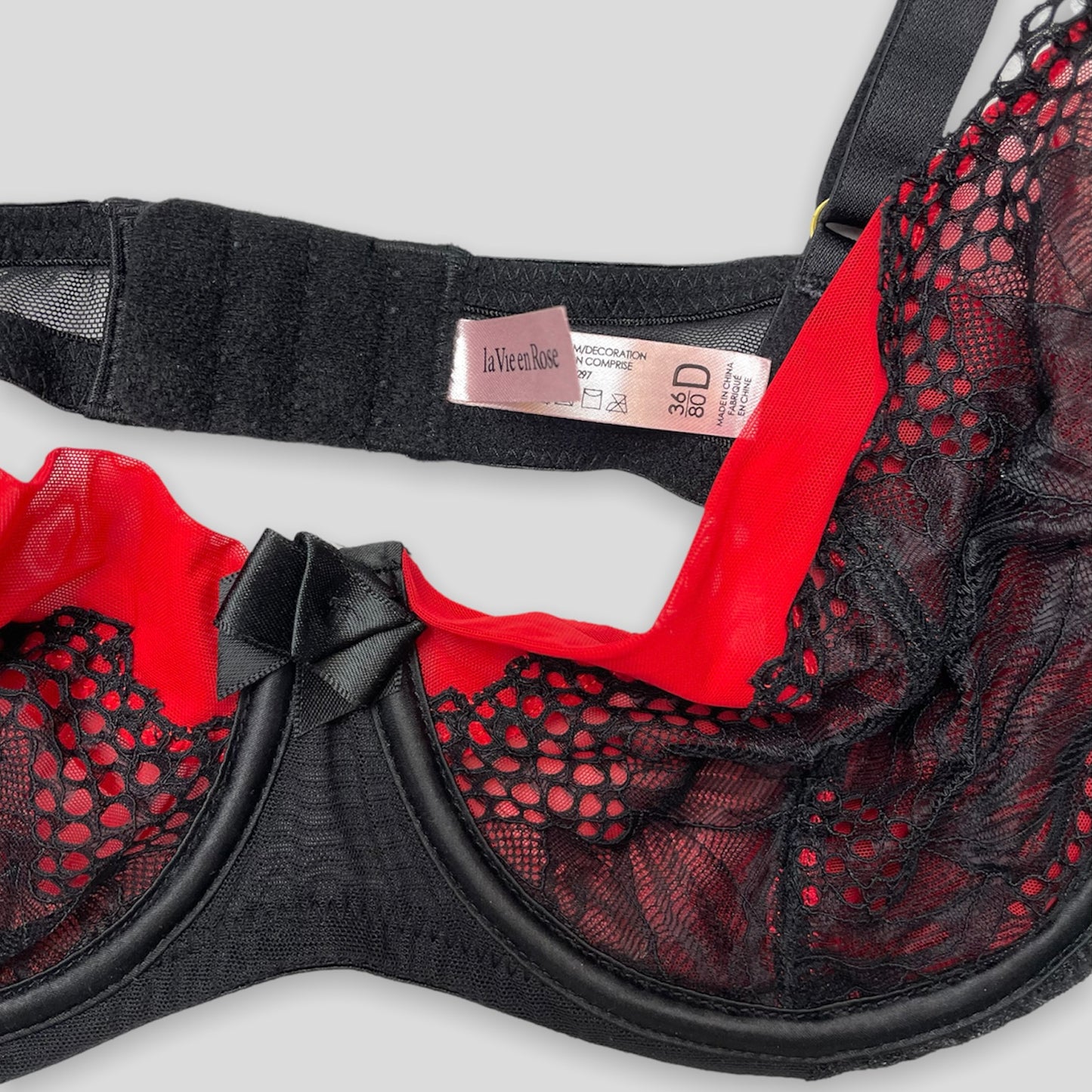 Black and Red Balconette Bra - Zoehify