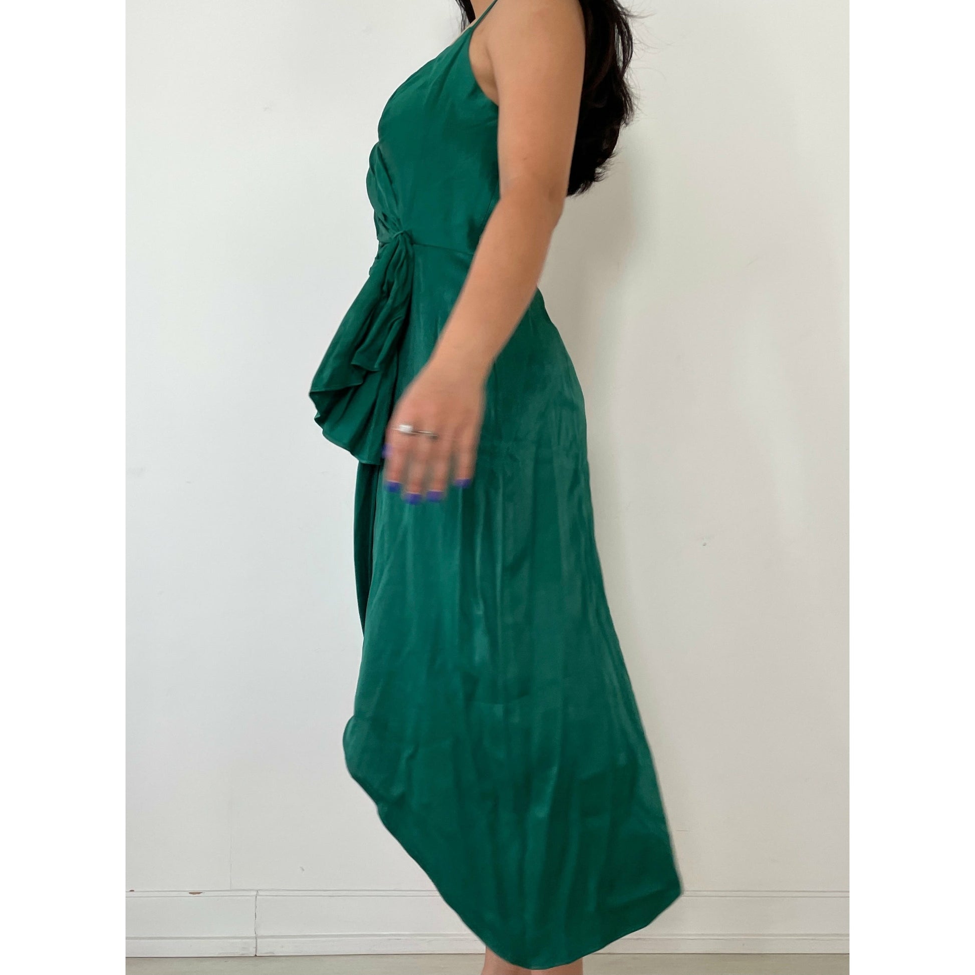 BNWT Anthropologie Green Satin Midi Dress - Zoehify