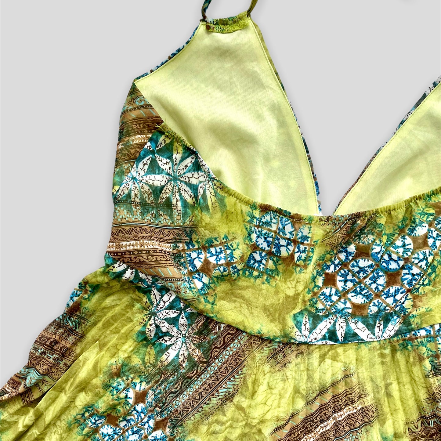 Green Pleated Halter Tie Neck Top - Zoehify