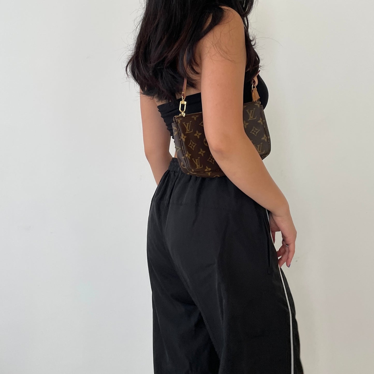 Black Champion Trackpants - Zoehify