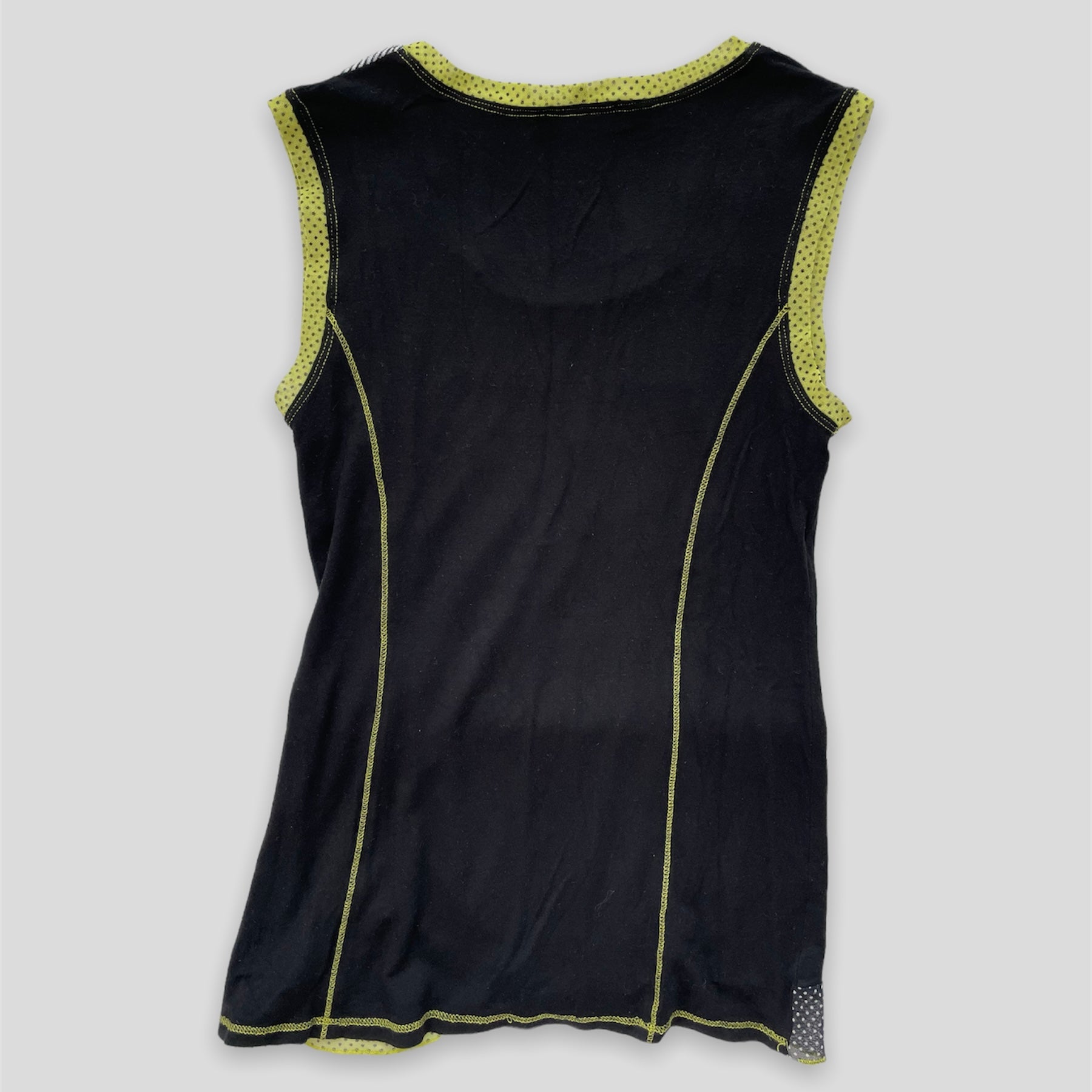 Black and Green Contrast Stitching Tank Top - Zoehify