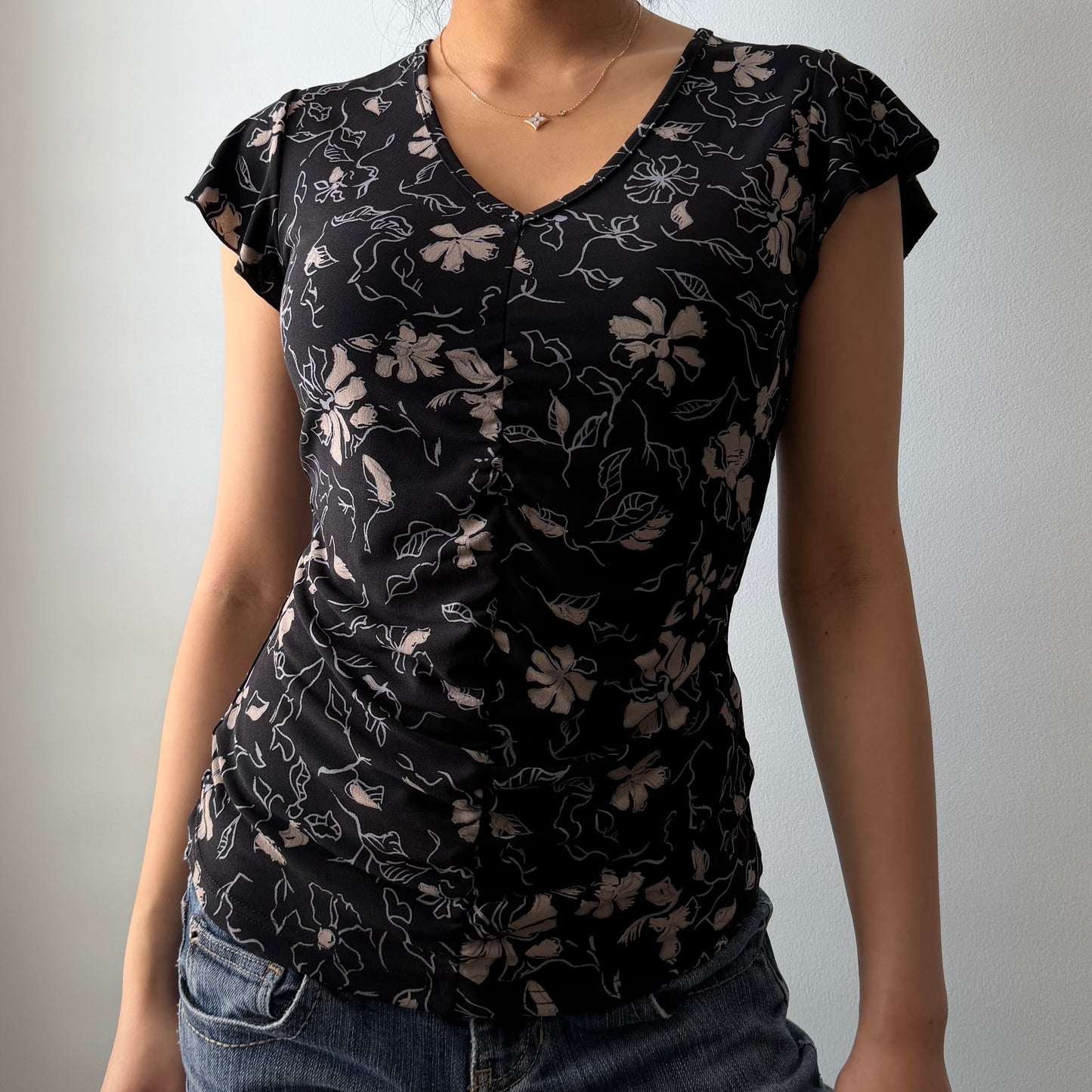 Jacob Black Floral V-Neck Top - Small