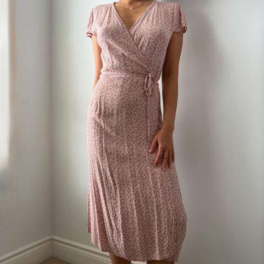 Old Label Brandy Melville Pink Short Sleeve Floral Wrap Midi Dress - X-Small