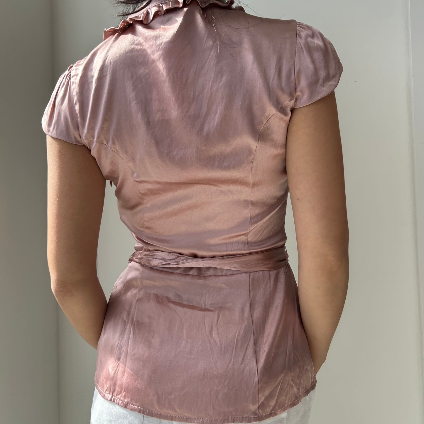 Le Château Pink Ruffle Trim Silk Short Sleeve Wrap Top - X-Small