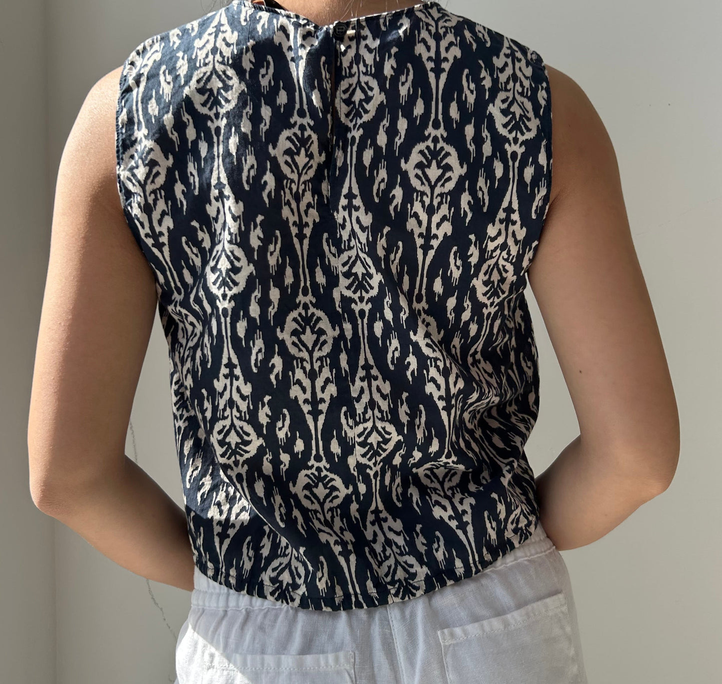 Zara Navy Patterened Sleeveless Poplin Tank - X-Small