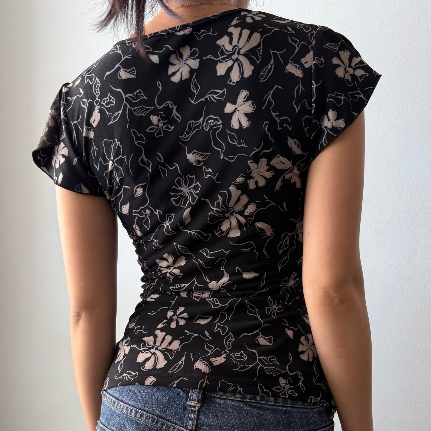Jacob Black Floral V-Neck Top - Small