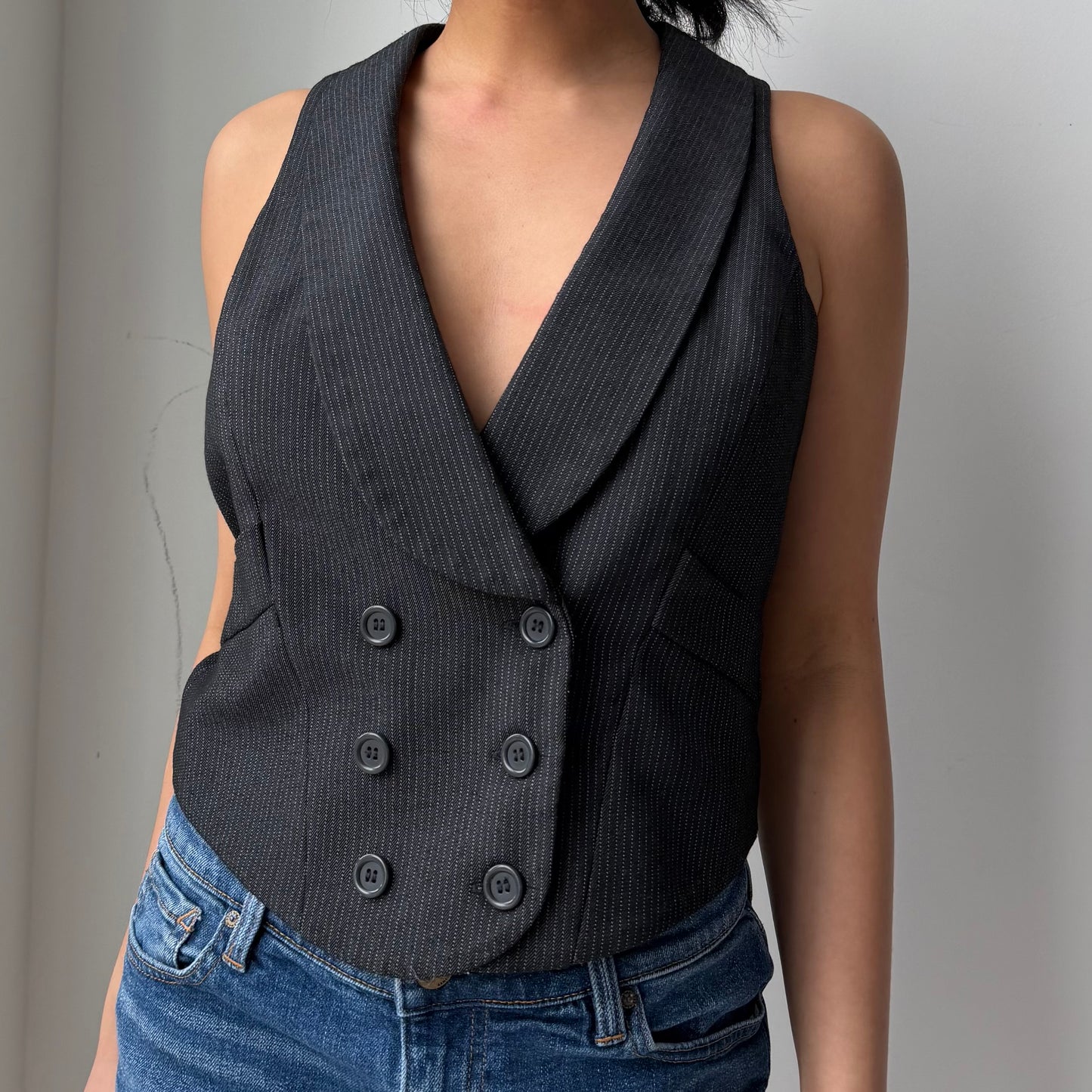 2000s Vero Moda Grey Pinstripe Vest - Medium