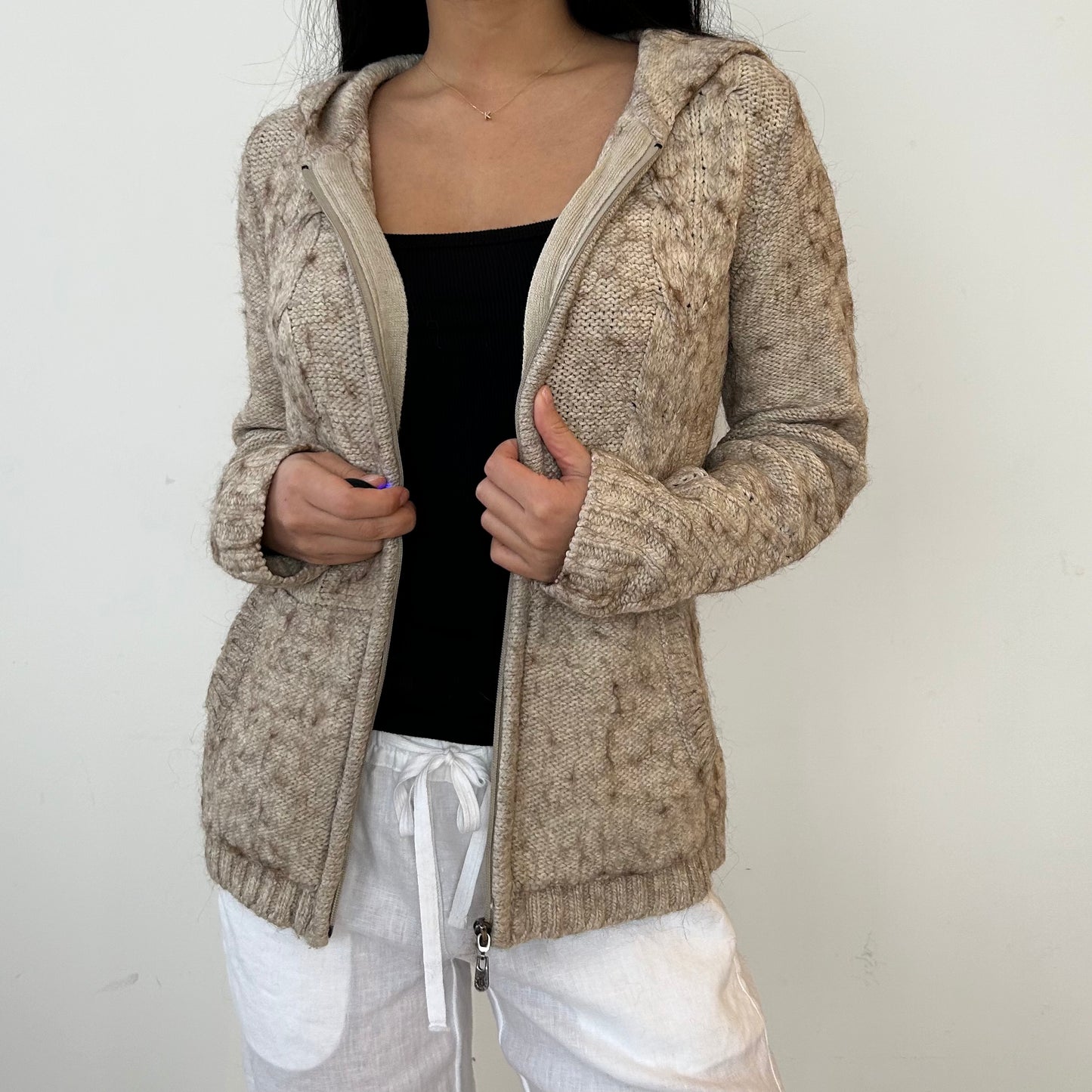 BCBGMAXAZRIA Alpaca Blend Beige Cable-Knit Hooded Cardigan - Small