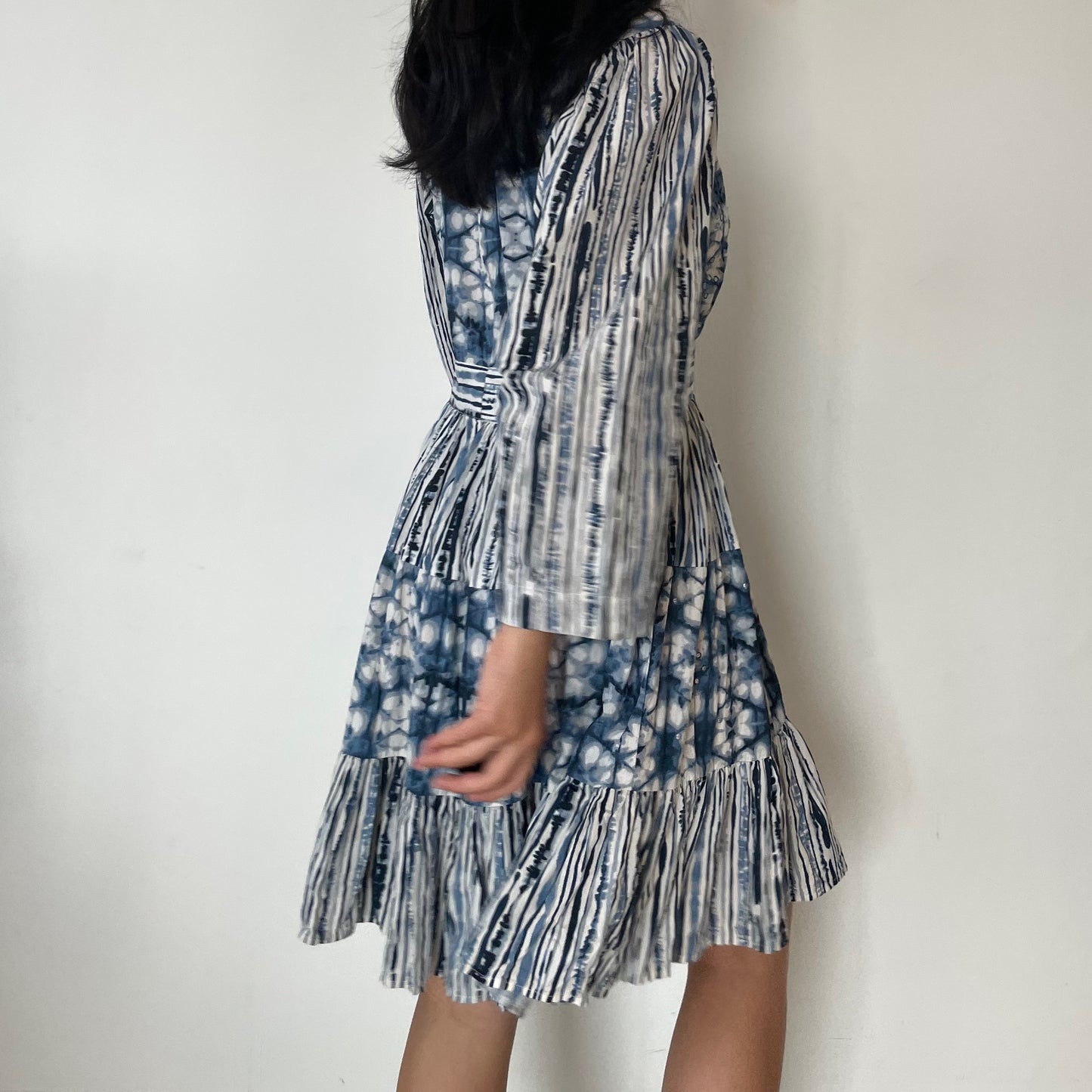 Anthropologie Not So Serious by Pallavi Mohan Blue and White Tie Dye Effect Long Sleeve Mini Dress - Small