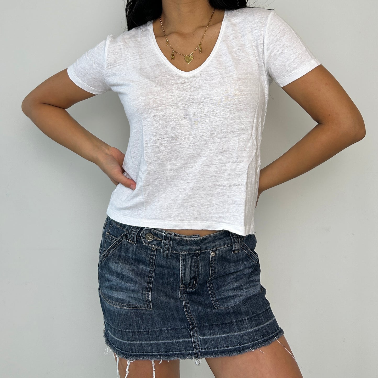 Zara White V-Neck Linen Tee - X-Small