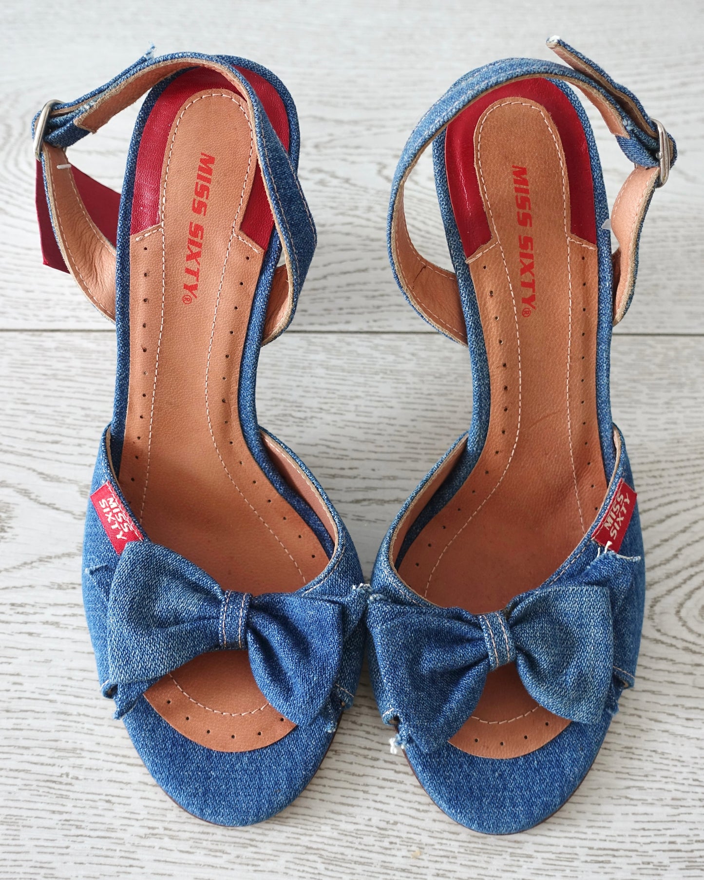 BNWT Vintage Y2K Miss Sixty Denim Open Toe Slingback Heel with Bow - EU 37