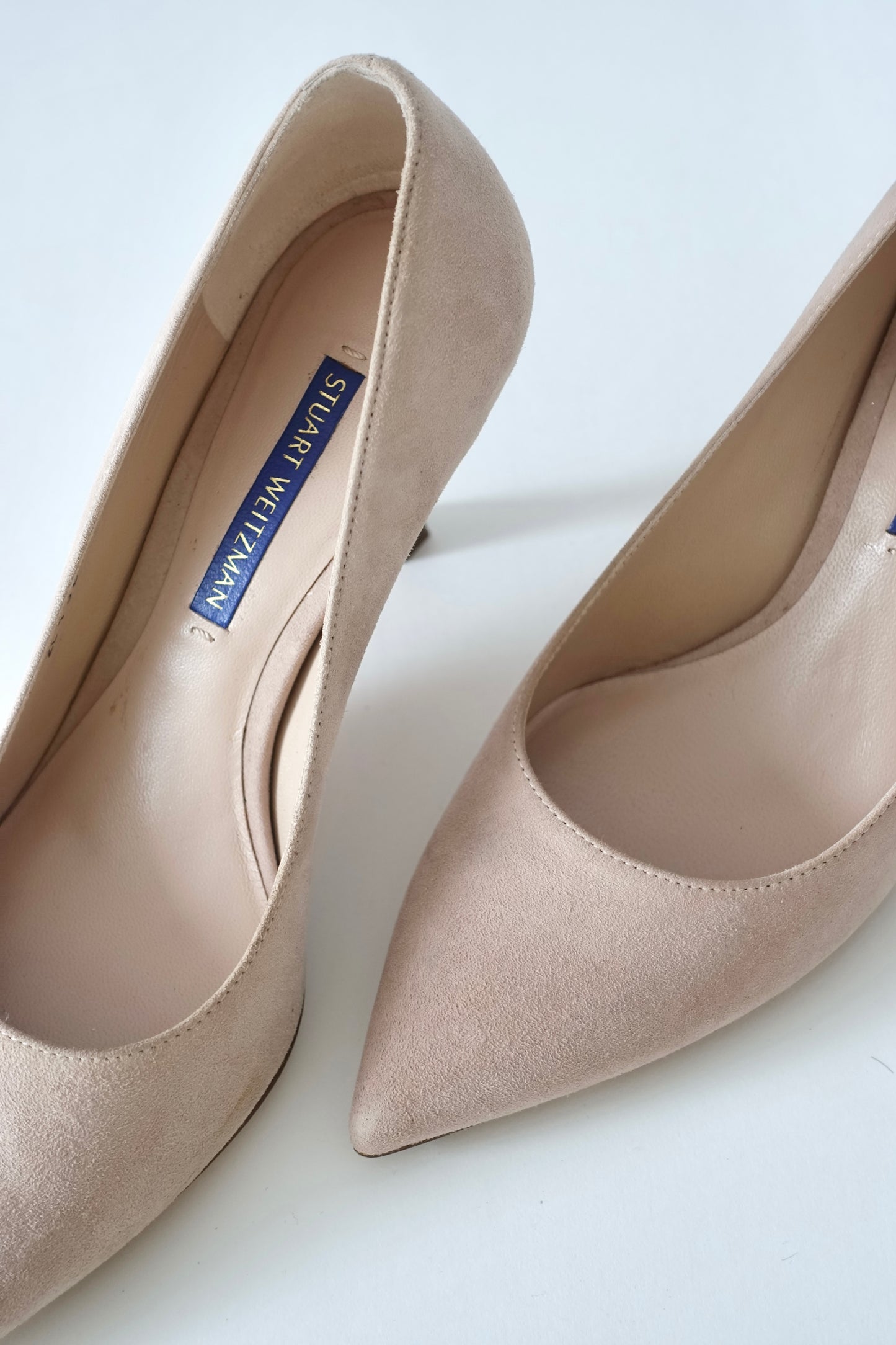 Stuart Weitzman Pale Pink Suede Pointed Toe Stiletto Heel Pumps - US 6M