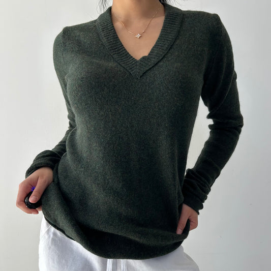 Banana Republic Forest Green Wool and Angora Knit V-Neck Jumper - X-Small