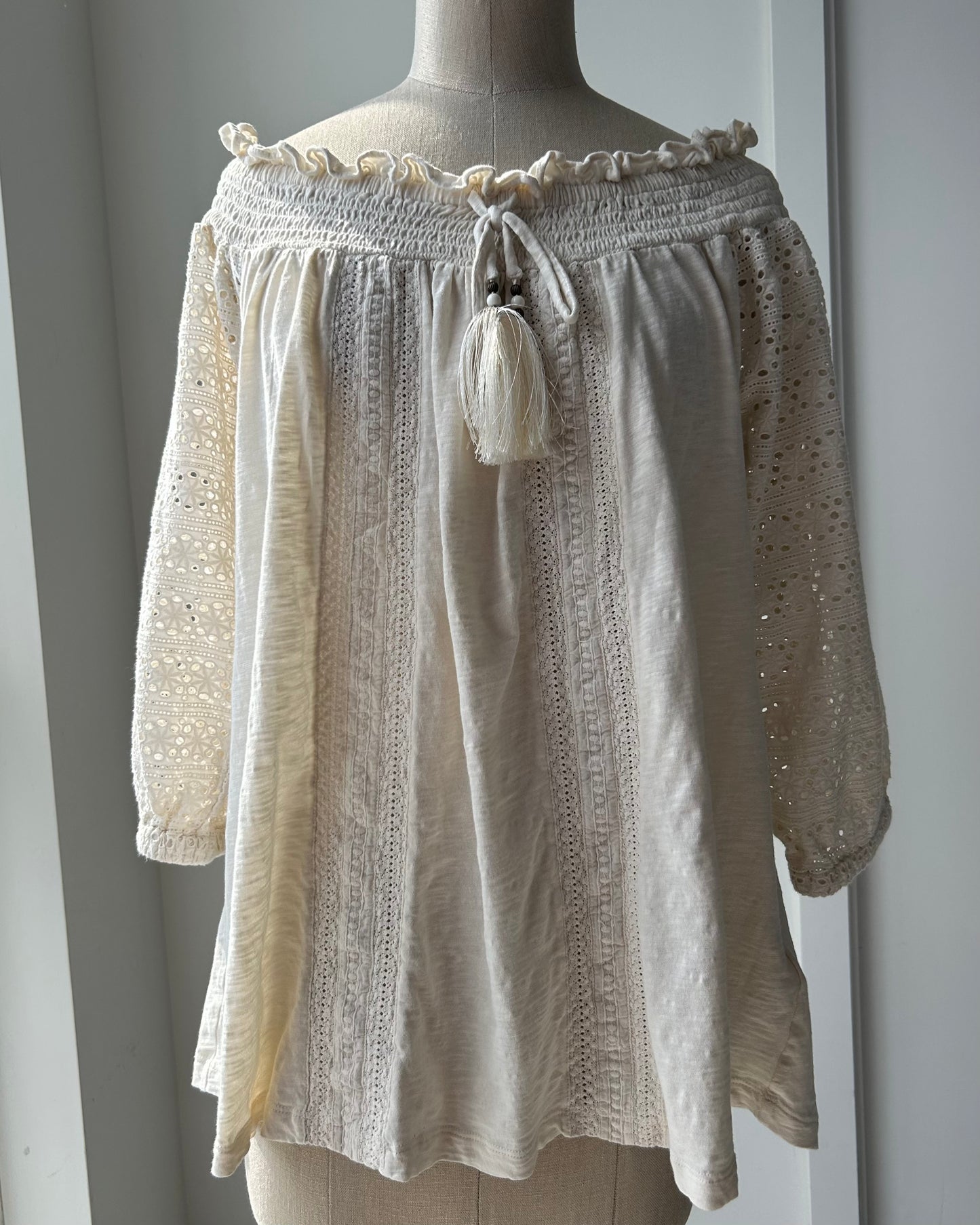 Lauren Ralph Lauren Cream Off Shoulder Eyelet Blouse - Large