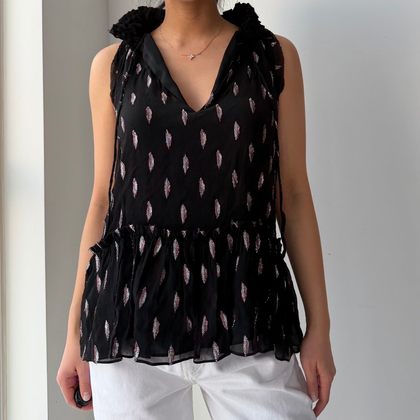 Parker Black Silk Sleeveless Ruffle Blouse - X-Small